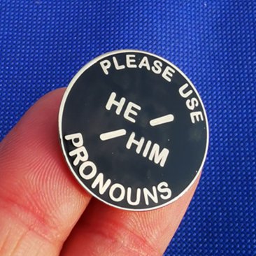 Please Use Pronouns Lapel Pin